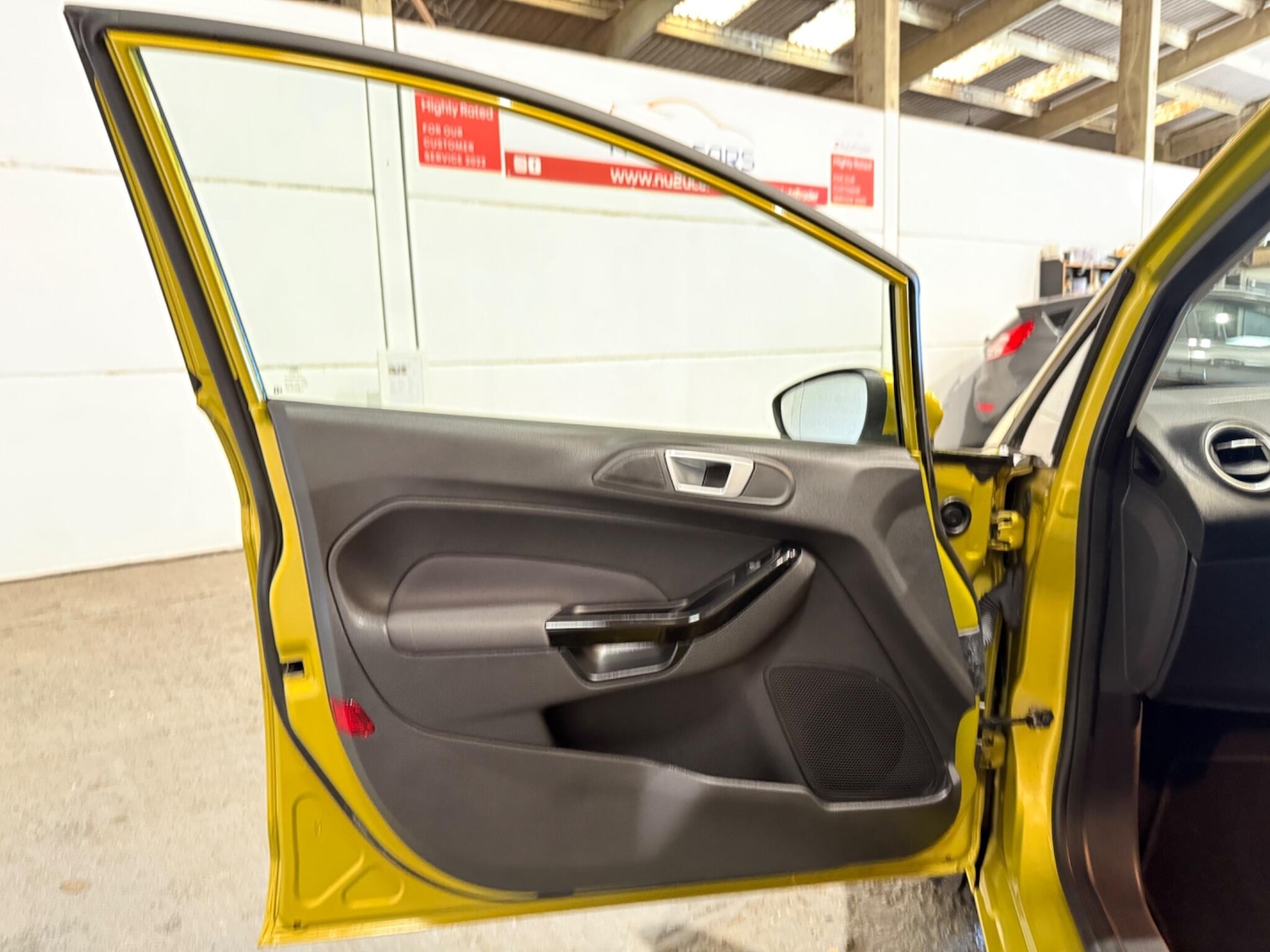 Used Ford Fiesta 2013 for sale - 76832569: Photo 19