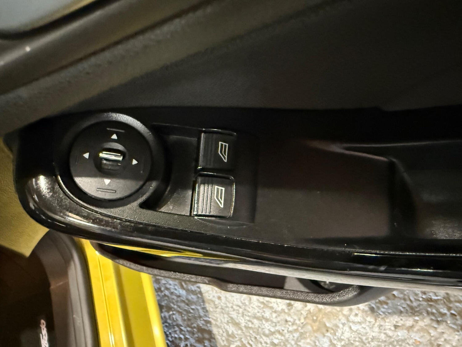 Used Ford Fiesta 2013 for sale - 76832569: Photo 22