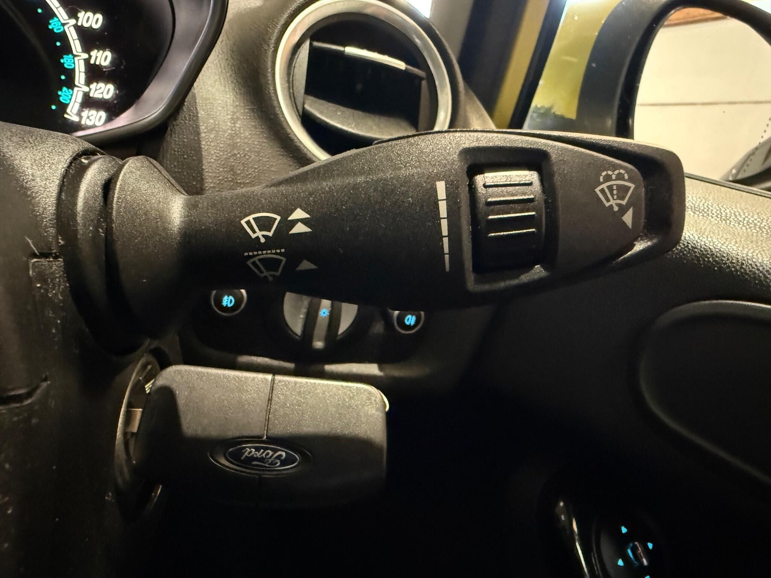 Used Ford Fiesta 2013 for sale - 76832569: Photo 28