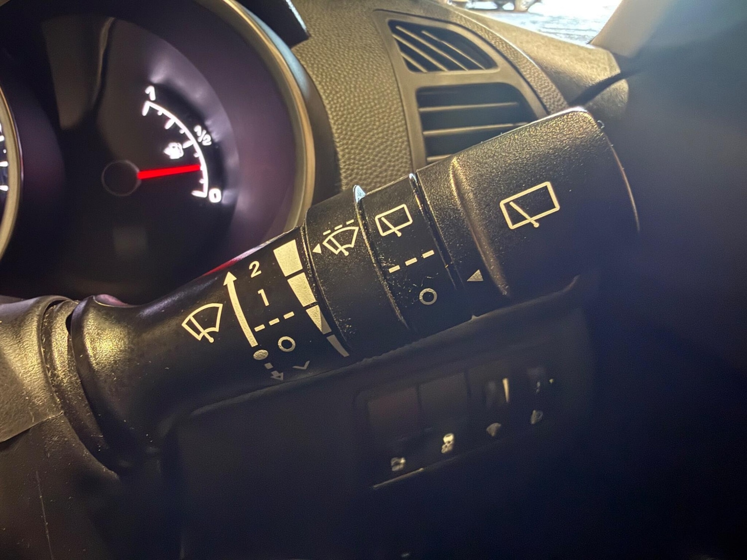 Used Kia Venga 2017 for sale - 77737726: Photo 32