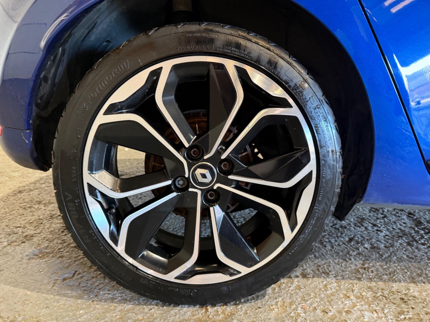 Used Renault Clio 2018 for sale - 76913948: Photo 12