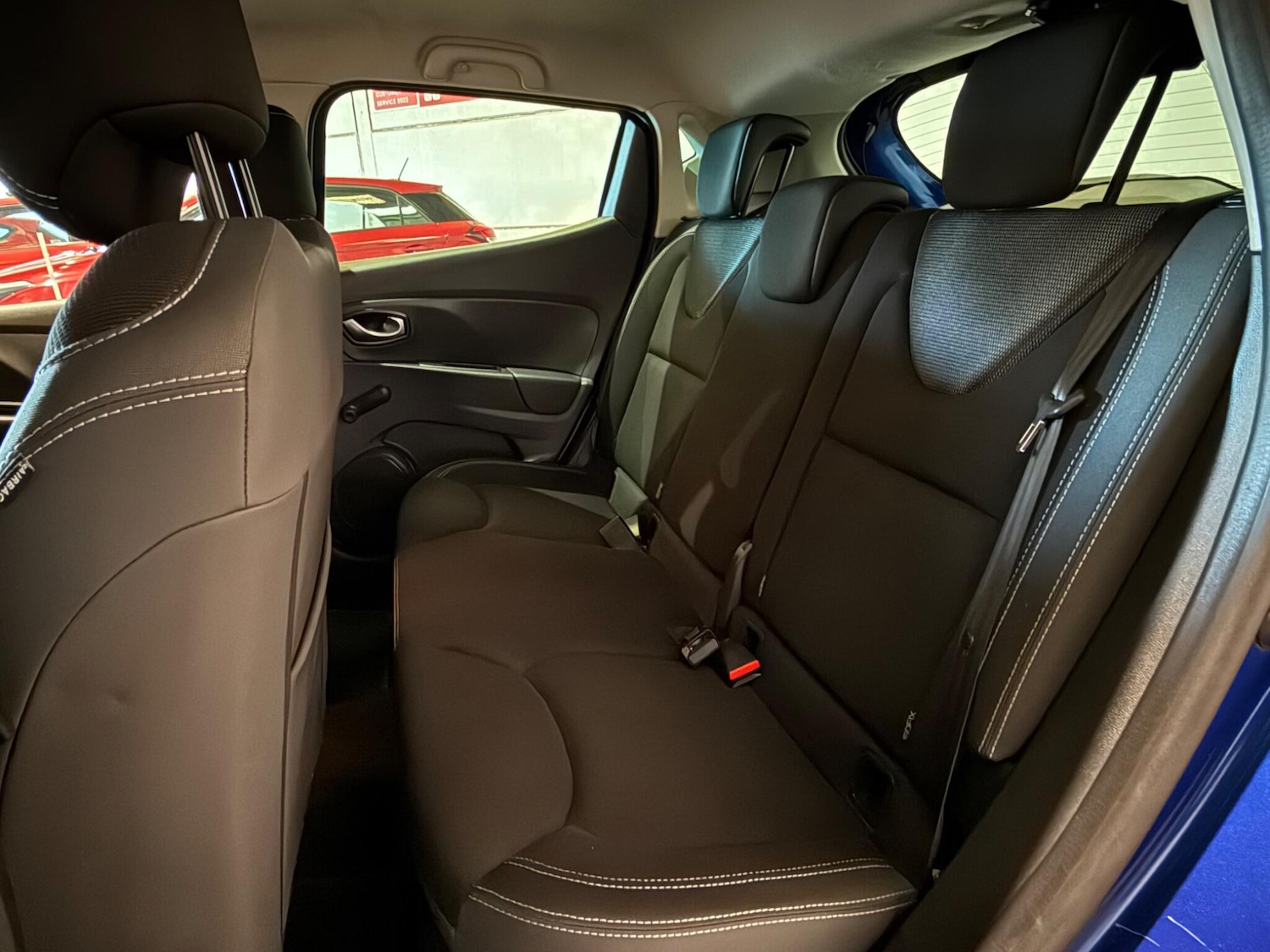 Used Renault Clio 2018 for sale - 76913948: Photo 21