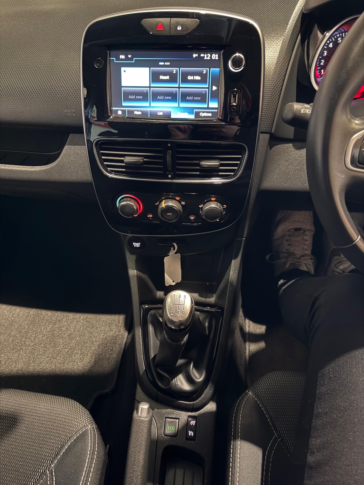 Used Renault Clio 2018 for sale - 76913948: Photo 46
