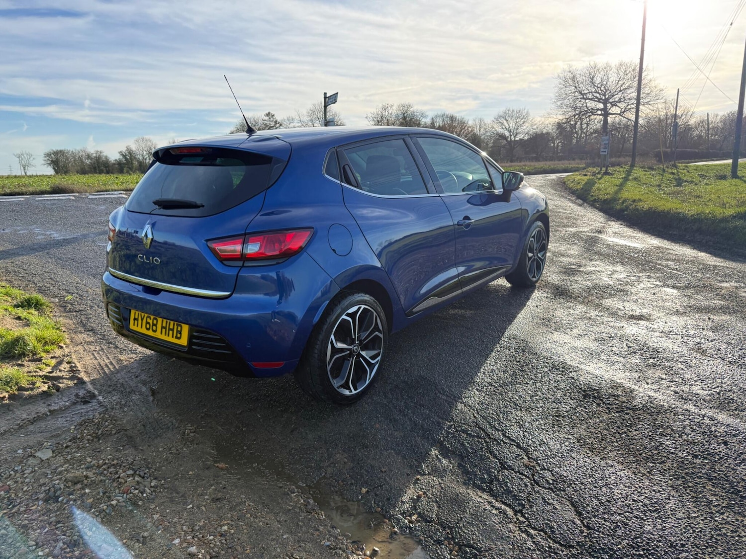 Used Renault Clio 2018 for sale - 76913948: Photo 54