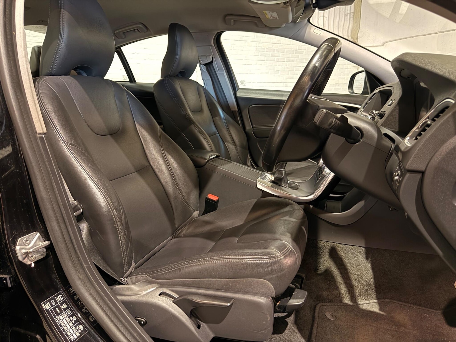 Used Volvo S60 2018 for sale - 76832120: Photo 25