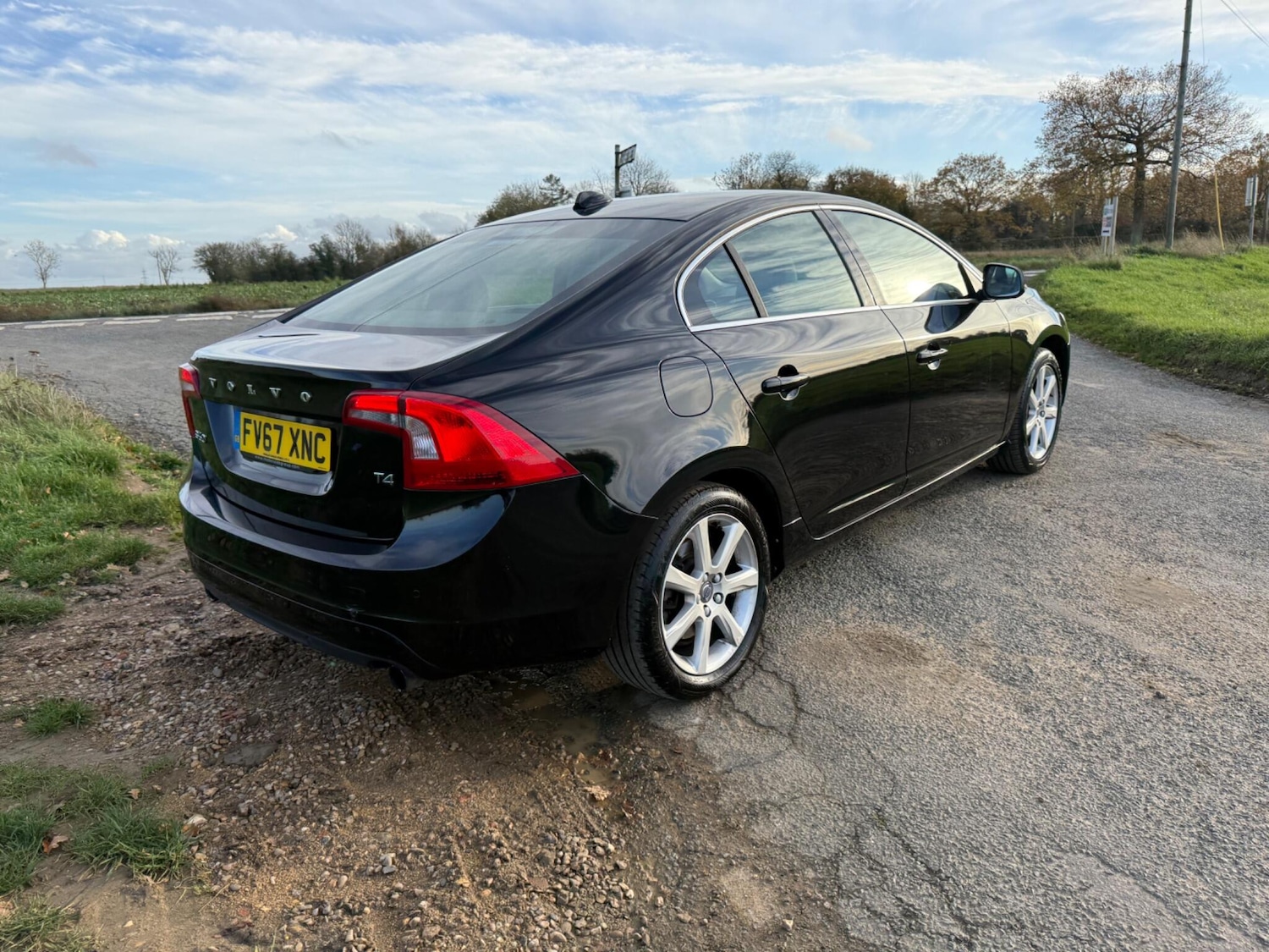 Used Volvo S60 2018 for sale - 76832120: Photo 47