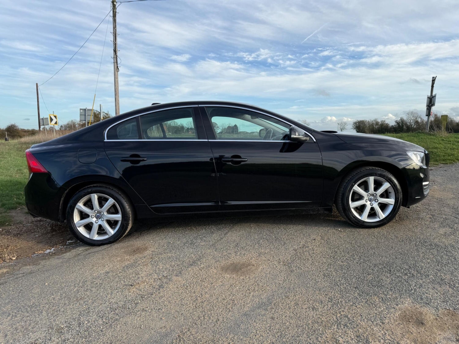 Used Volvo S60 2018 for sale - 76832120: Photo 48