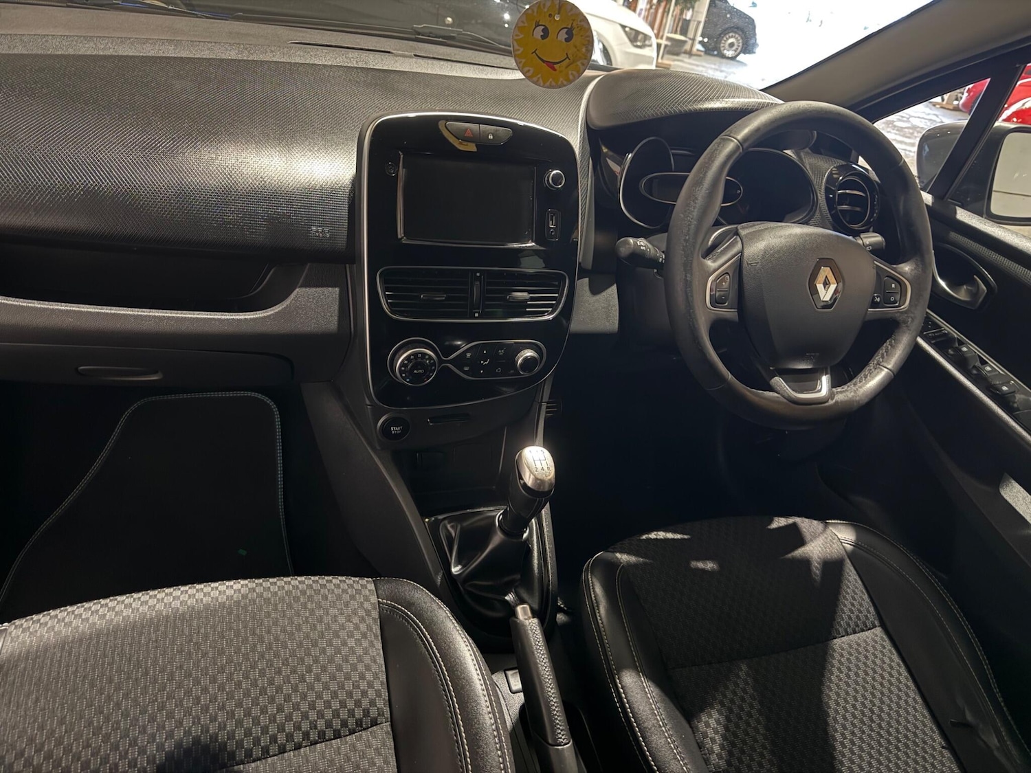 Used Renault Clio 2019 for sale - 77455327: Photo 22