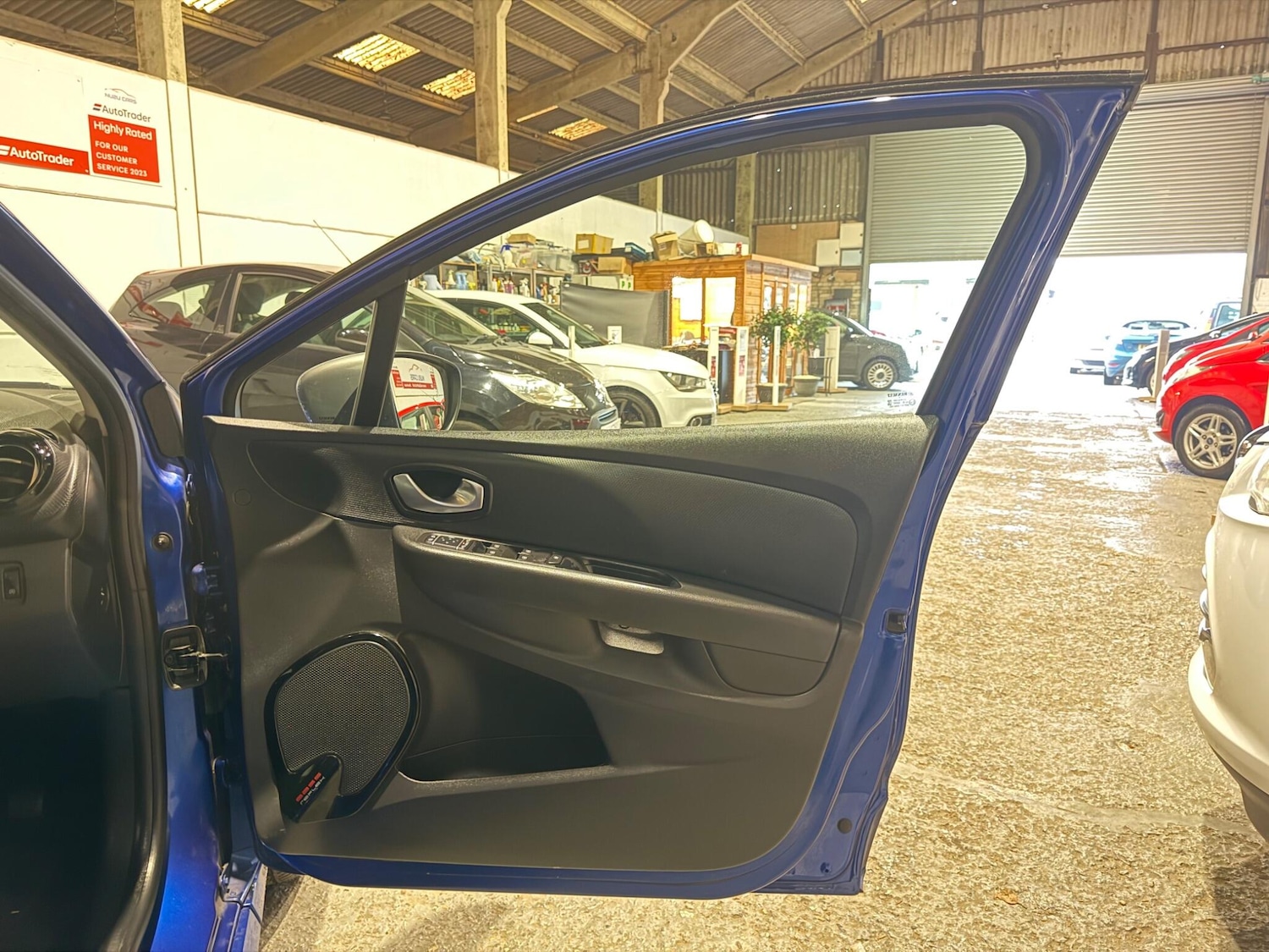 Used Renault Clio 2019 for sale - 77455327: Photo 23