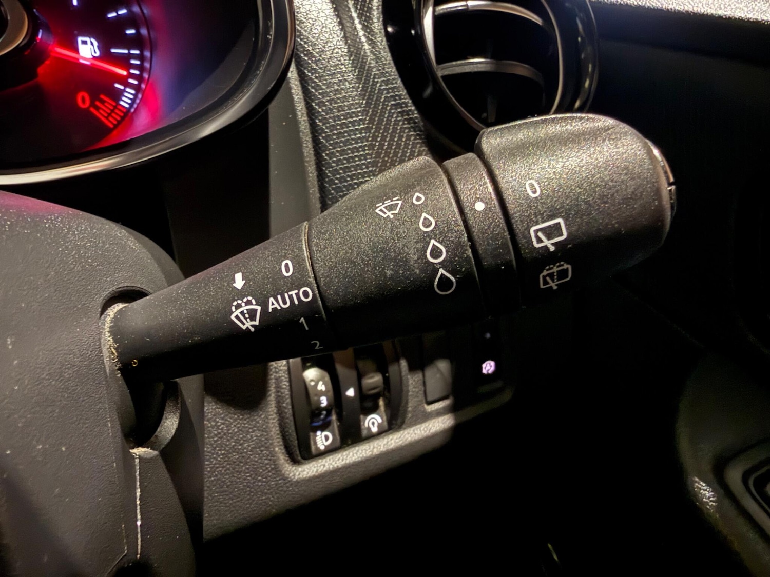 Used Renault Clio 2019 for sale - 77455327: Photo 31