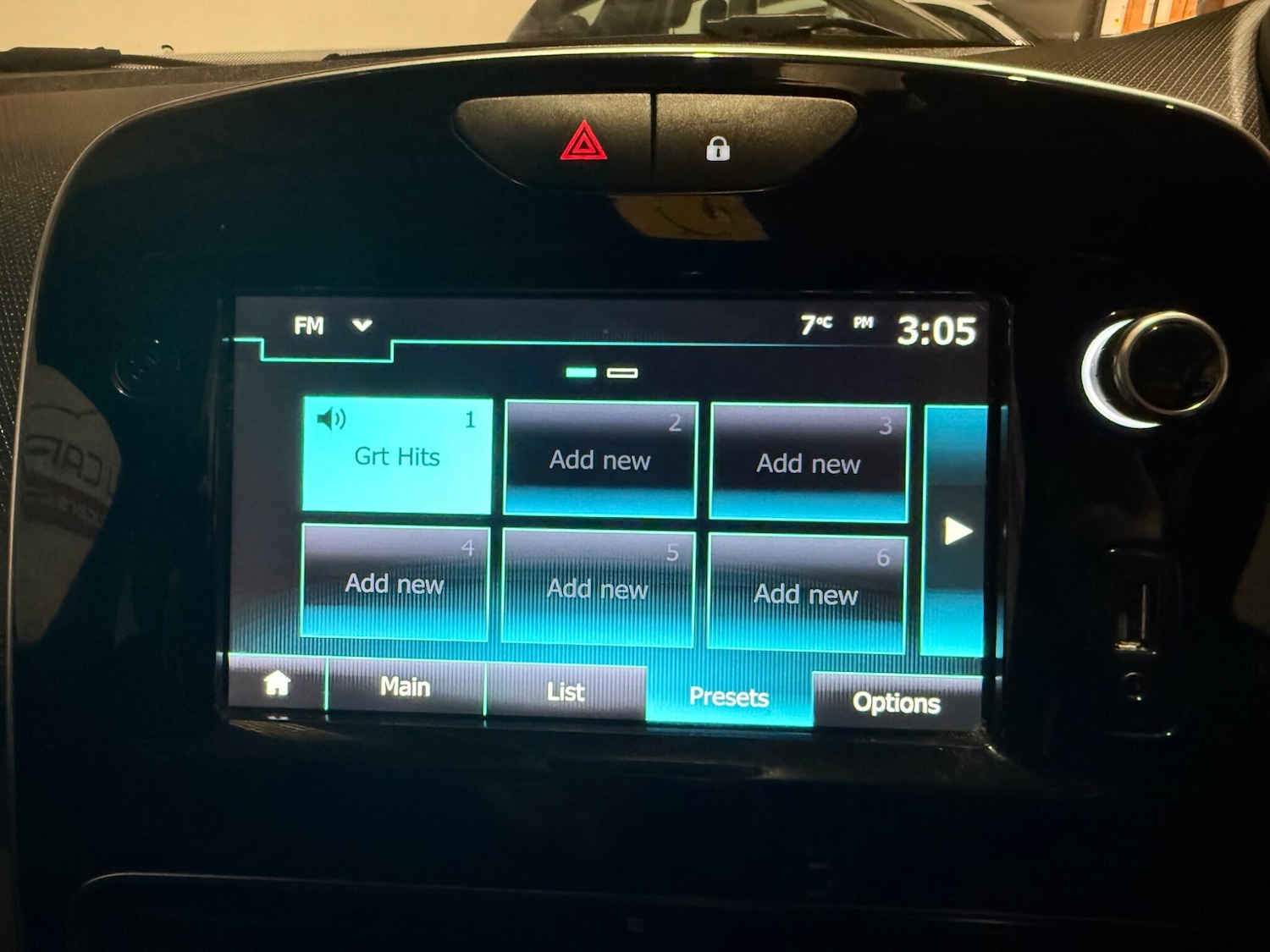 Used Renault Clio 2019 for sale - 77455327: Photo 35