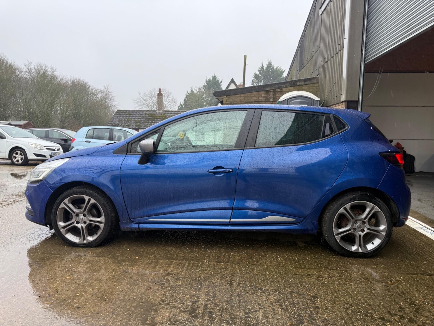 Used Renault Clio for sale - 77455327: Photo 4