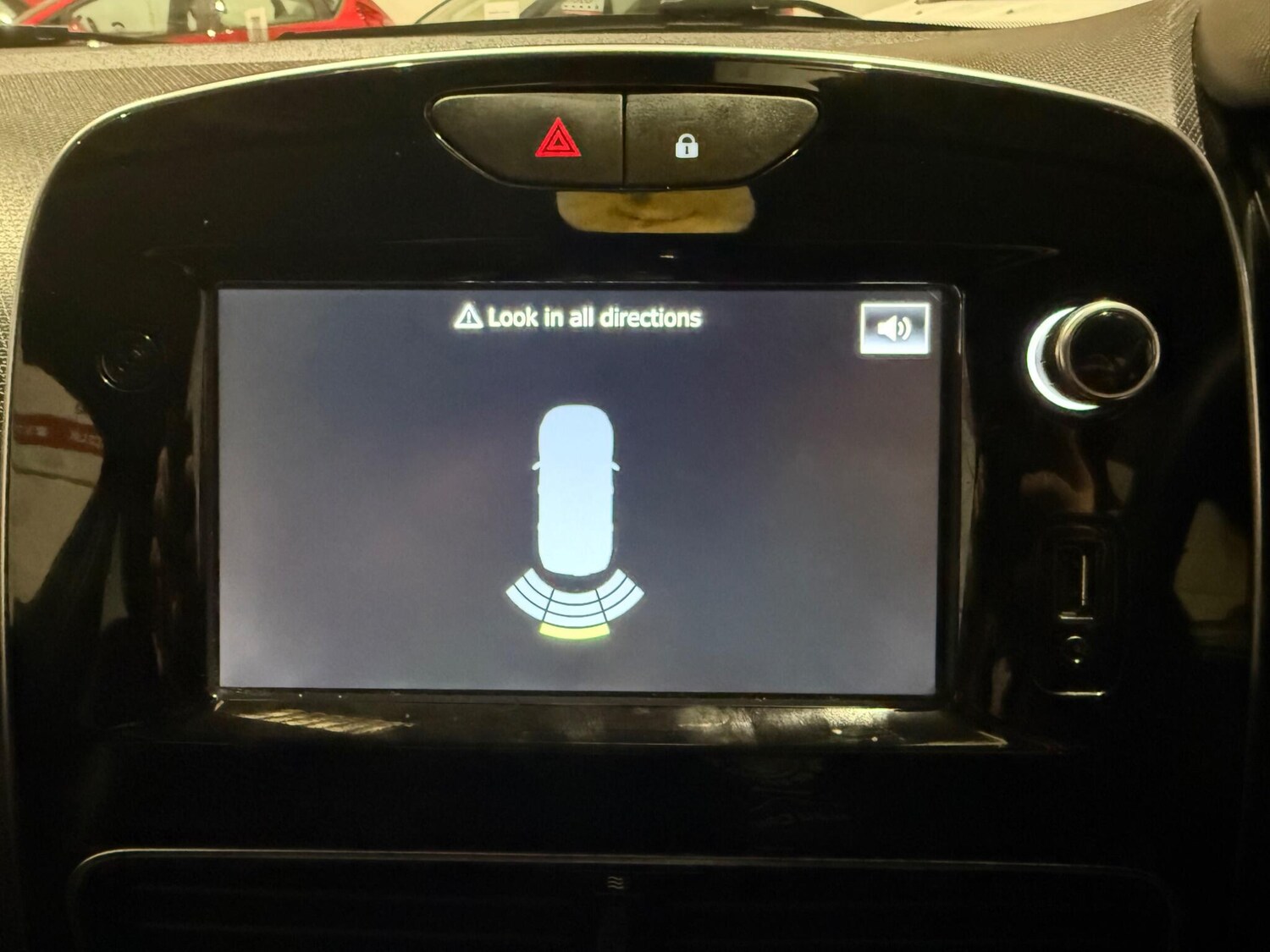 Used Renault Clio 2019 for sale - 77455327: Photo 43