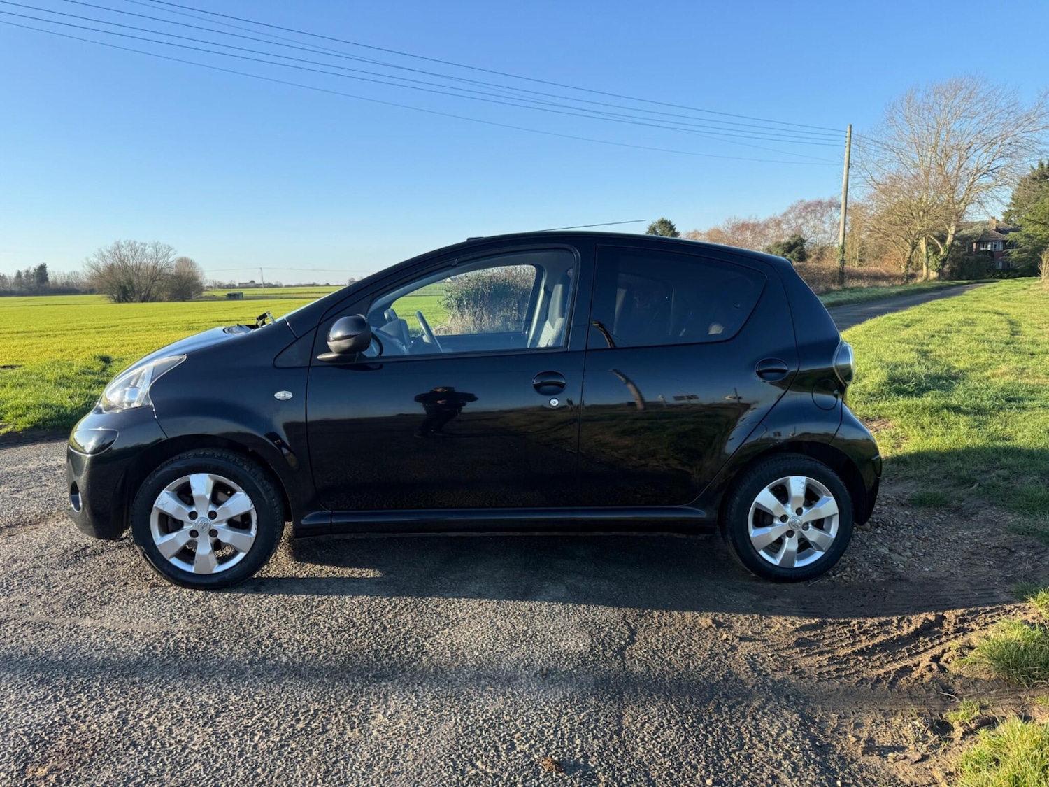 Used Toyota AYGO 2013 for sale - 77081973: Photo 35