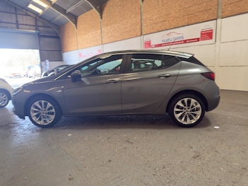 Used Vauxhall Astra 2016 for sale - 79212010: Photo