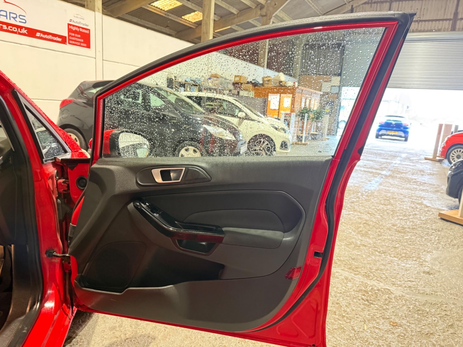 Used Ford Fiesta 2014 for sale - 77456013: Photo 24