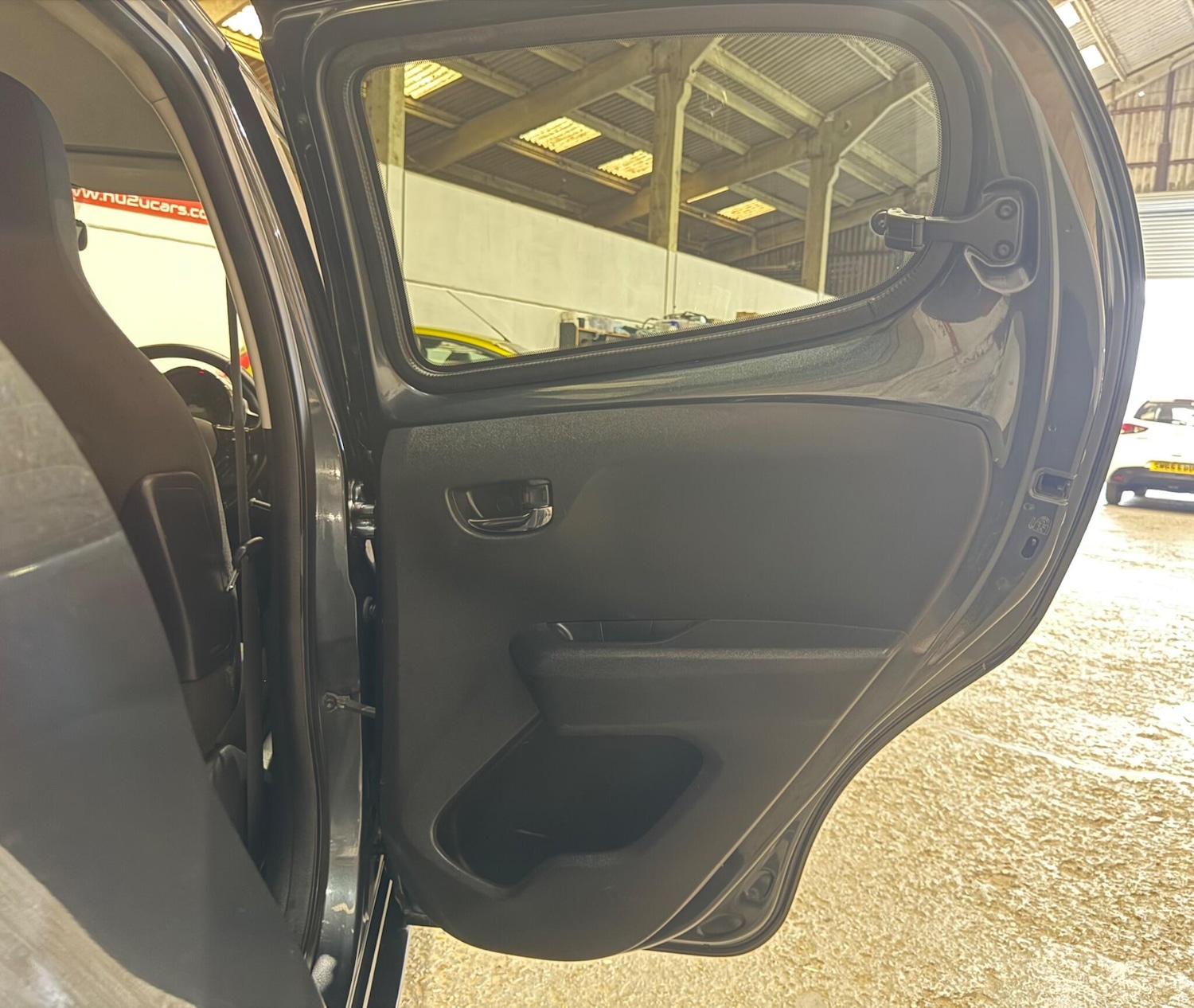 Used Citroen C1 2017 for sale - 76832727: Photo 14