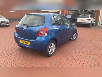 Used Toyota Yaris 2010 for sale - 78854039: Photo