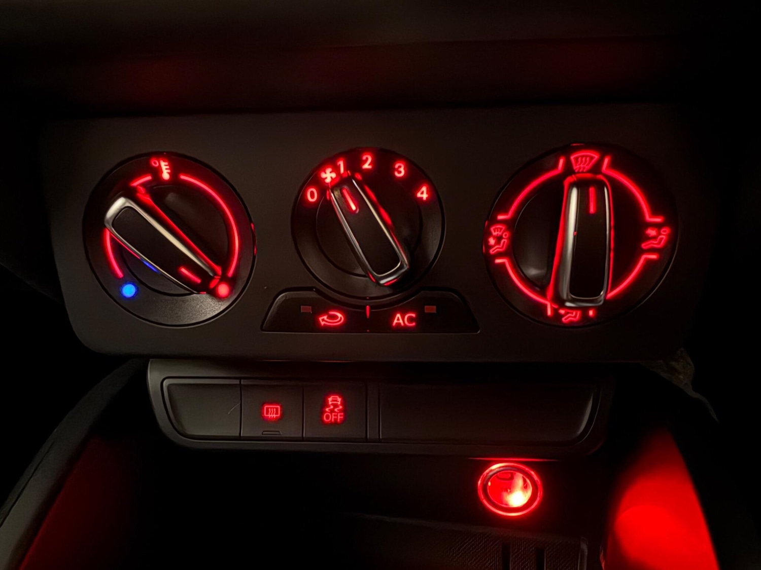 Used Audi A1 2013 for sale - 77468789: Photo 40