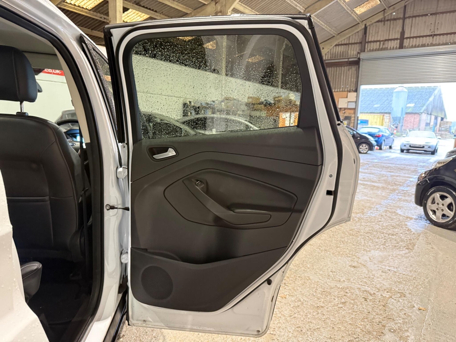 Used Ford Kuga 2016 for sale - 77291703: Photo 15