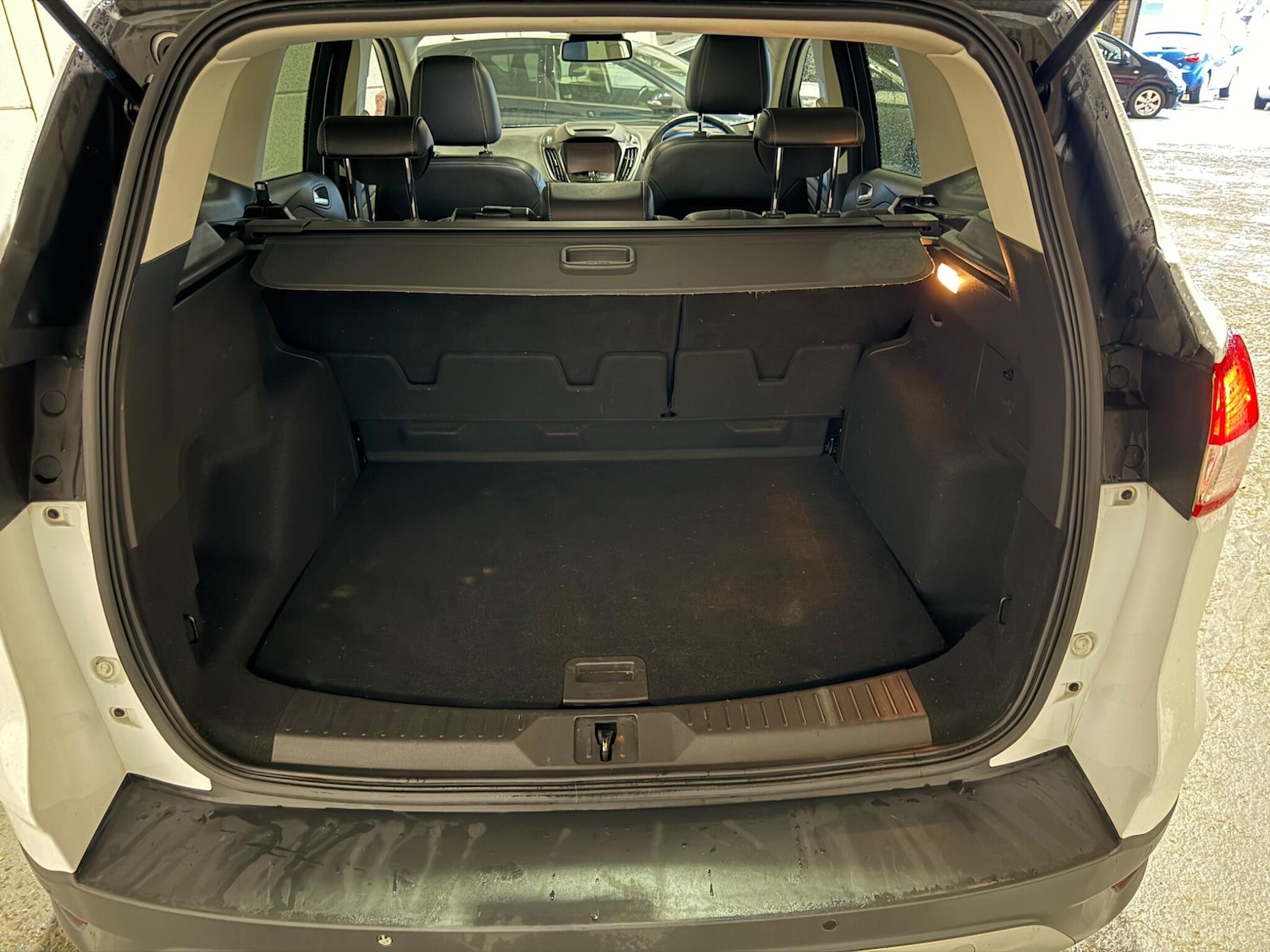 Used Ford Kuga 2016 for sale - 77291703: Photo 17