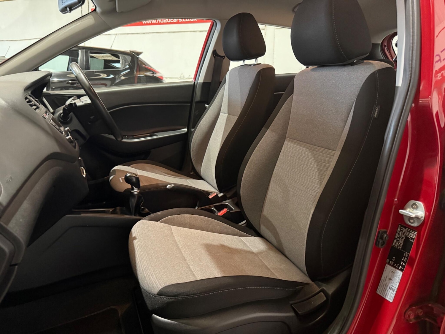 Used Hyundai i20 2016 for sale - 76832726: Photo 22