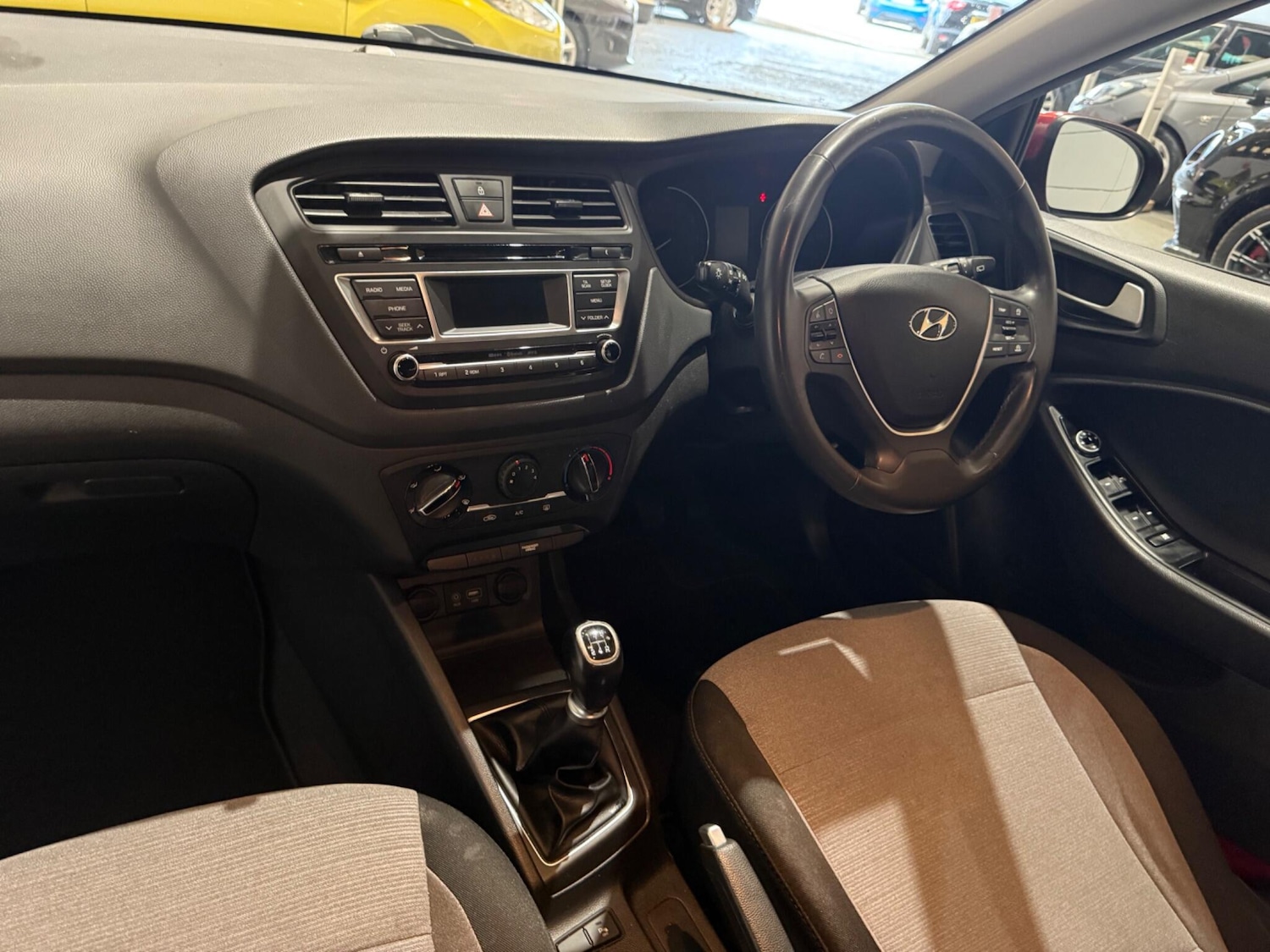 Used Hyundai i20 2016 for sale - 76832726: Photo 23