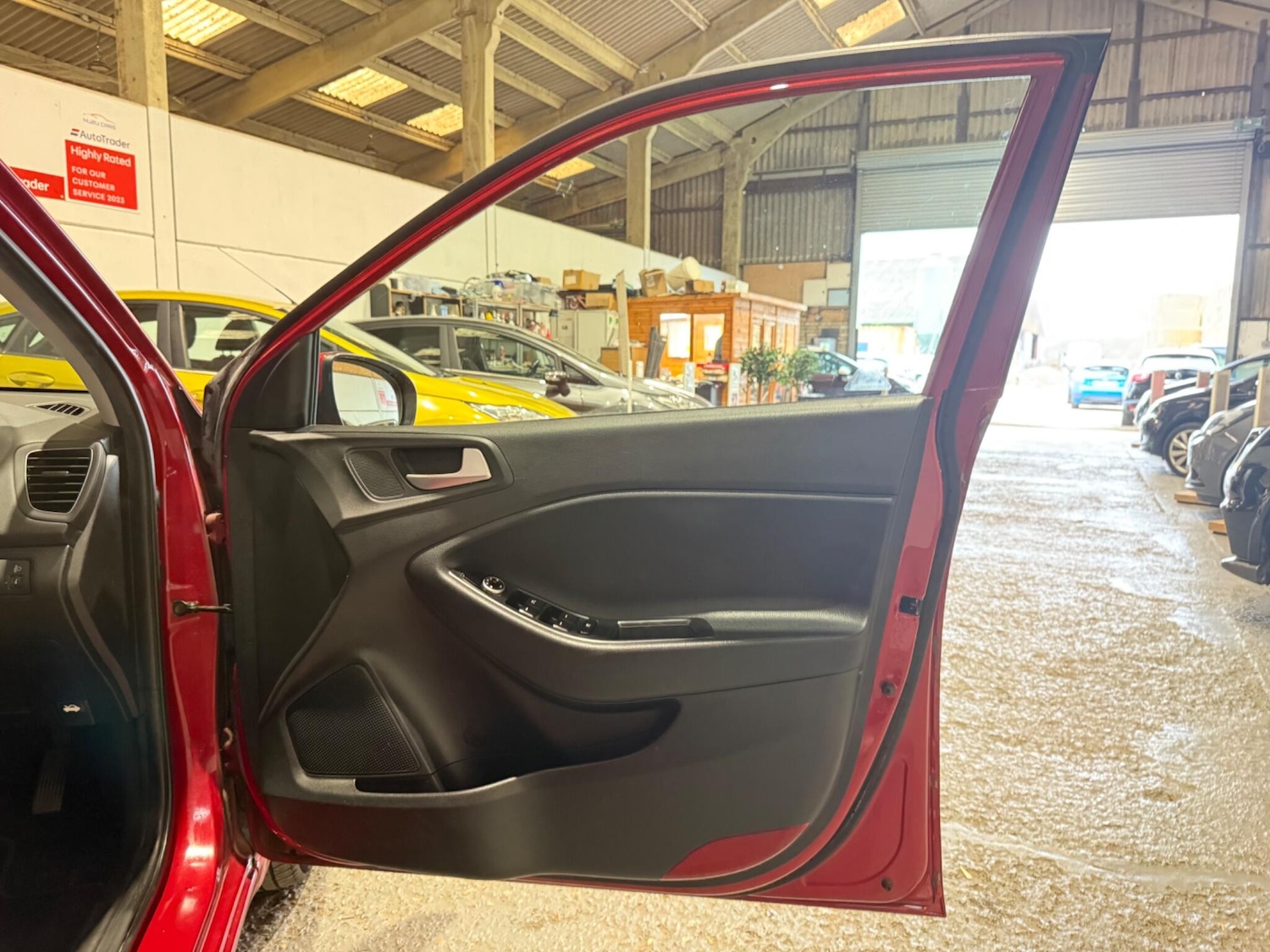 Used Hyundai i20 2016 for sale - 76832726: Photo 24