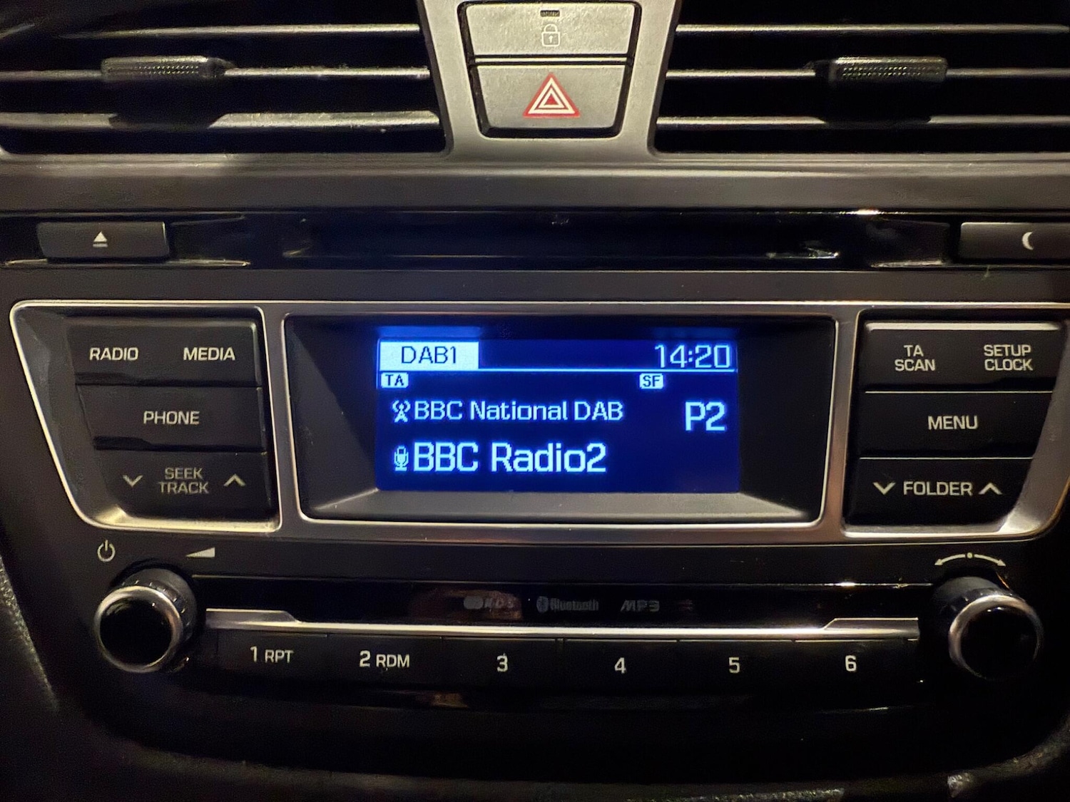 Used Hyundai i20 2016 for sale - 76832726: Photo 35