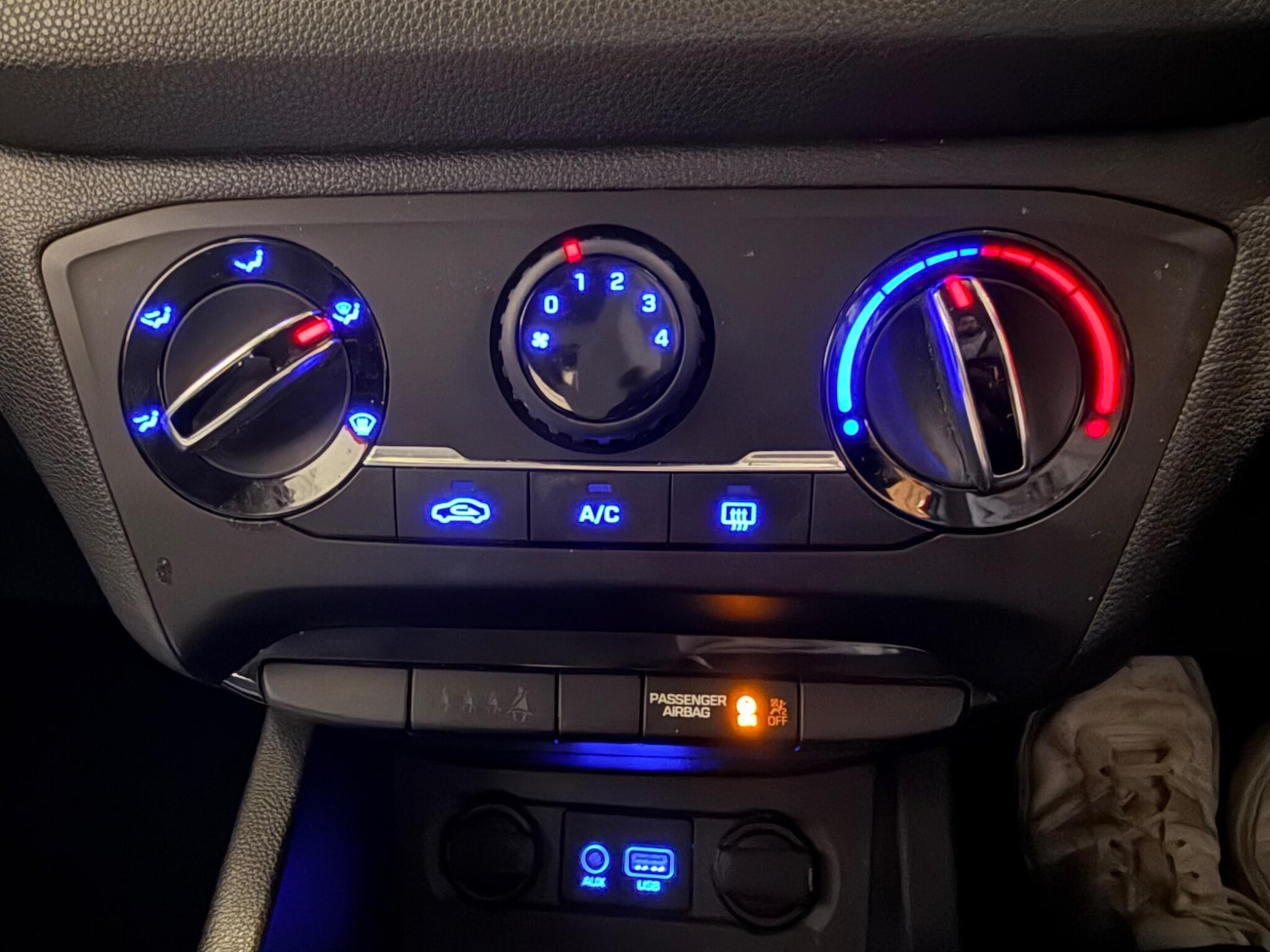 Used Hyundai i20 2016 for sale - 76832726: Photo 37