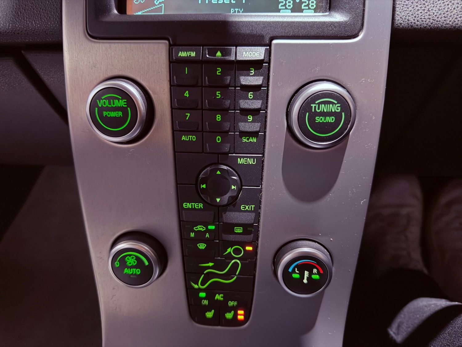 Used Volvo S40 2009 for sale - 76865394: Photo 39