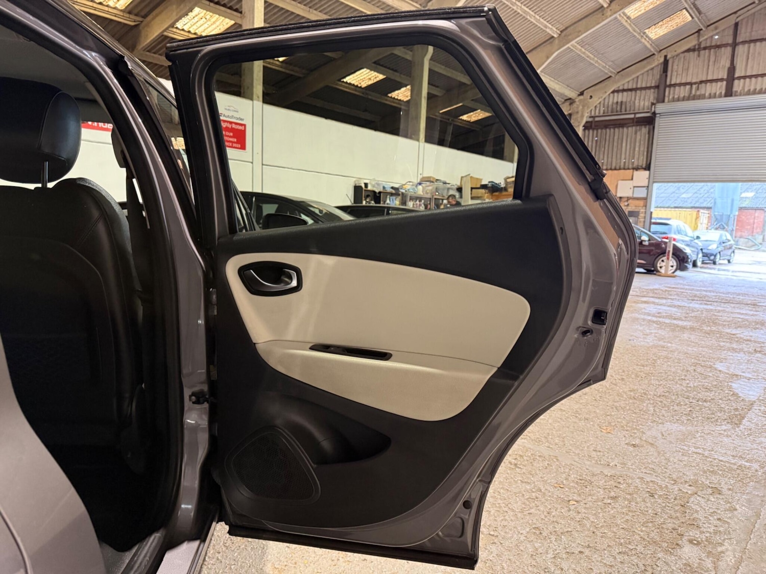 Used Renault Captur 2019 for sale - 77155403: Photo 15