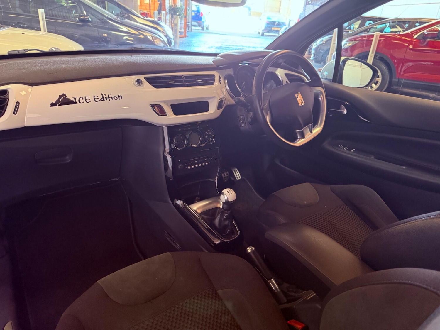 Used Citroen DS3 2015 for sale - 76832826: Photo 20