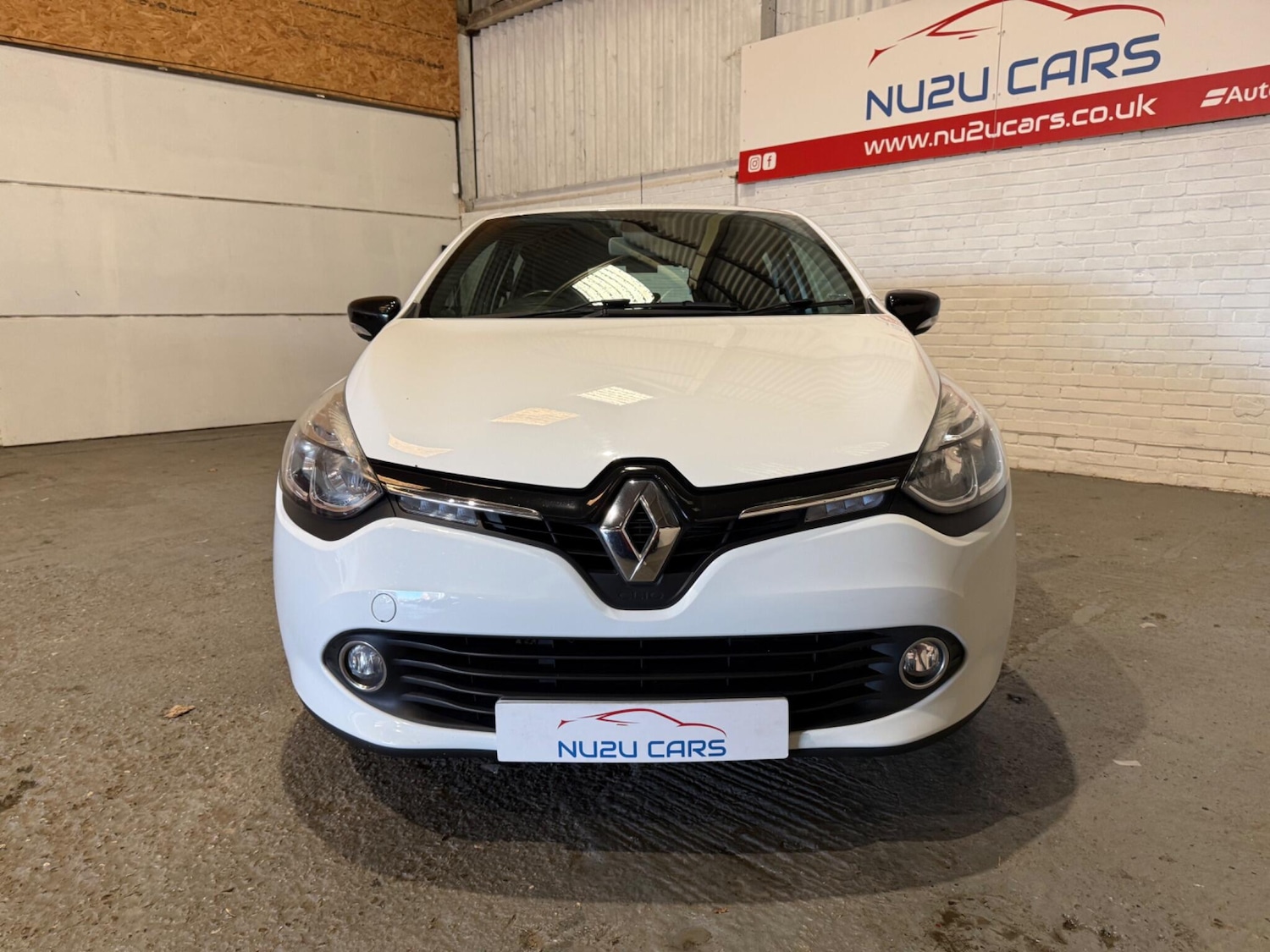 Used Renault Clio 2016 for sale - 76913470: Photo 2