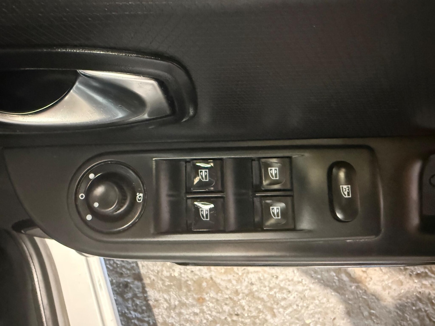 Used Renault Clio 2016 for sale - 76913470: Photo 20