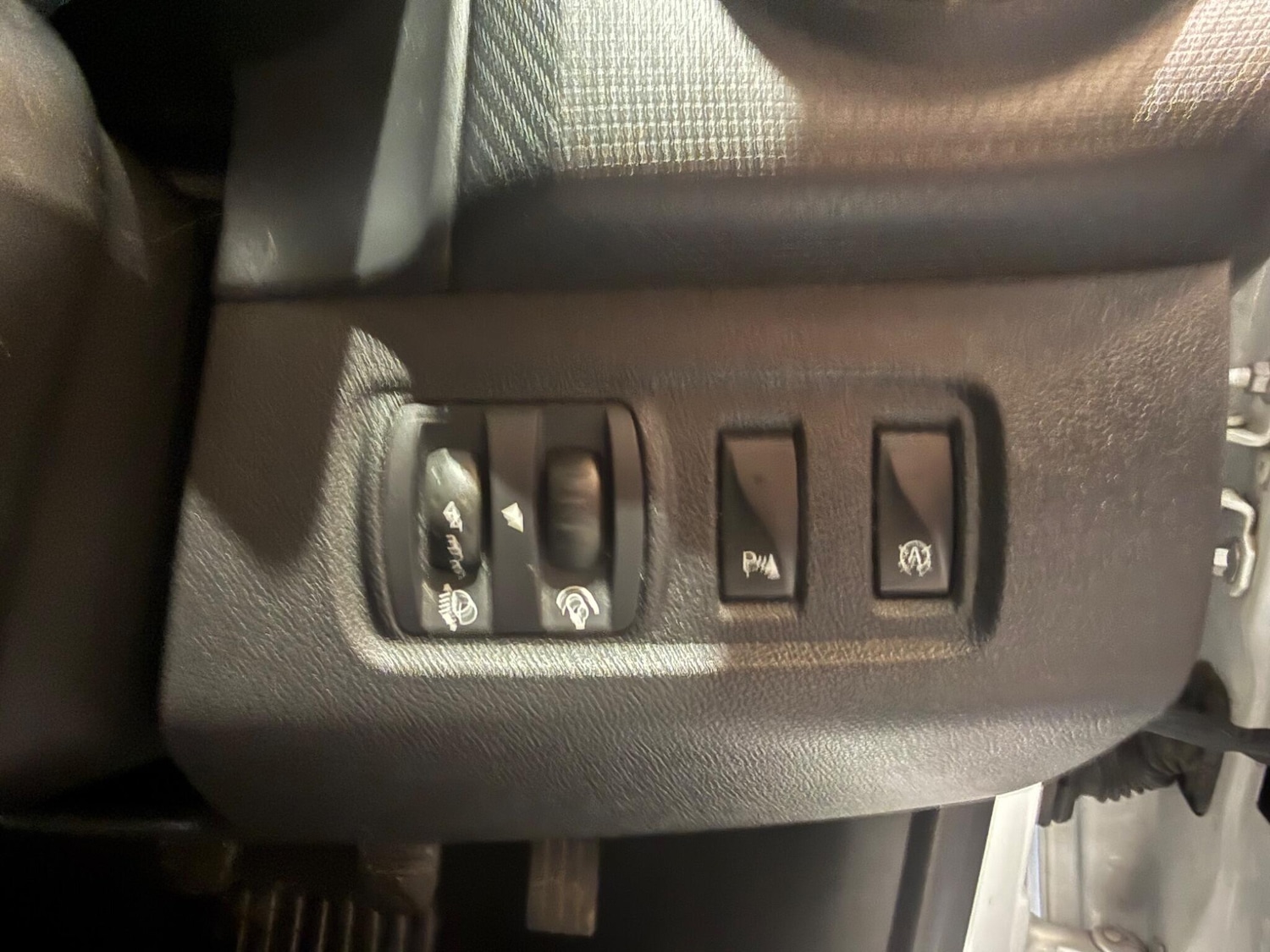 Used Renault Clio 2016 for sale - 76913470: Photo 23