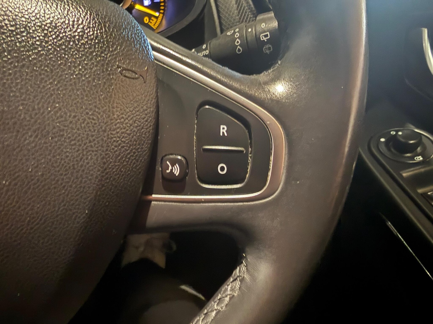 Used Renault Clio 2016 for sale - 76913470: Photo 25