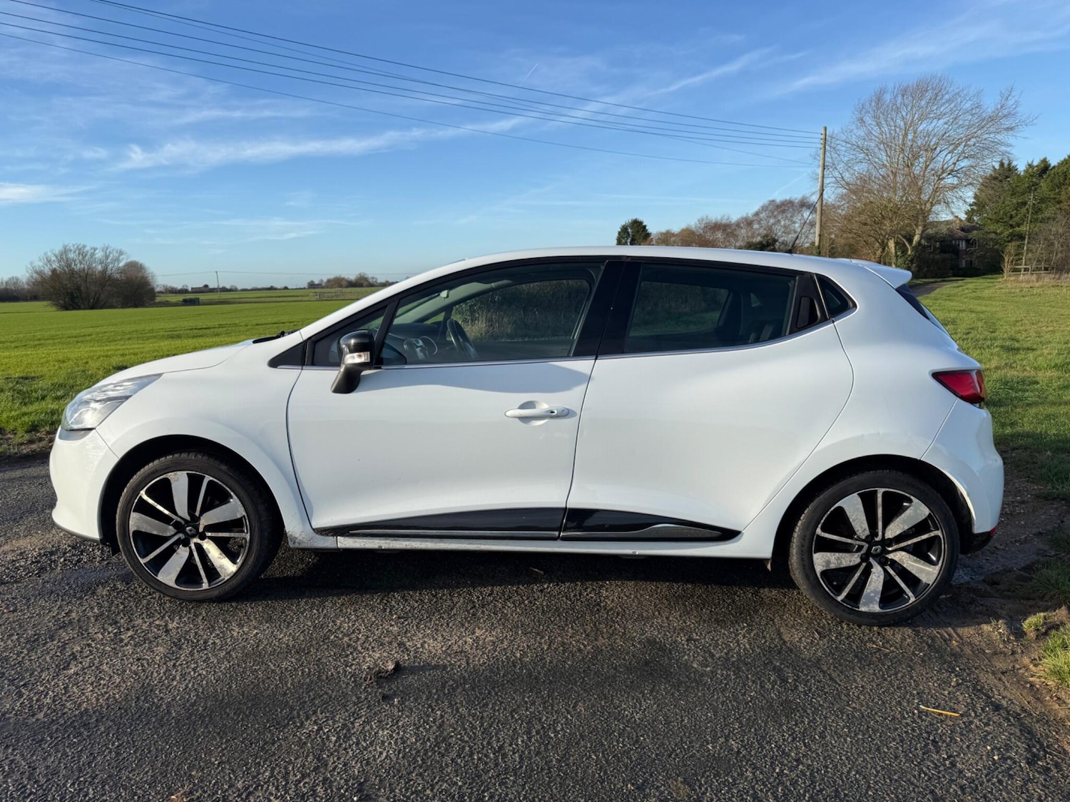 Used Renault Clio 2016 for sale - 76913470: Photo 43