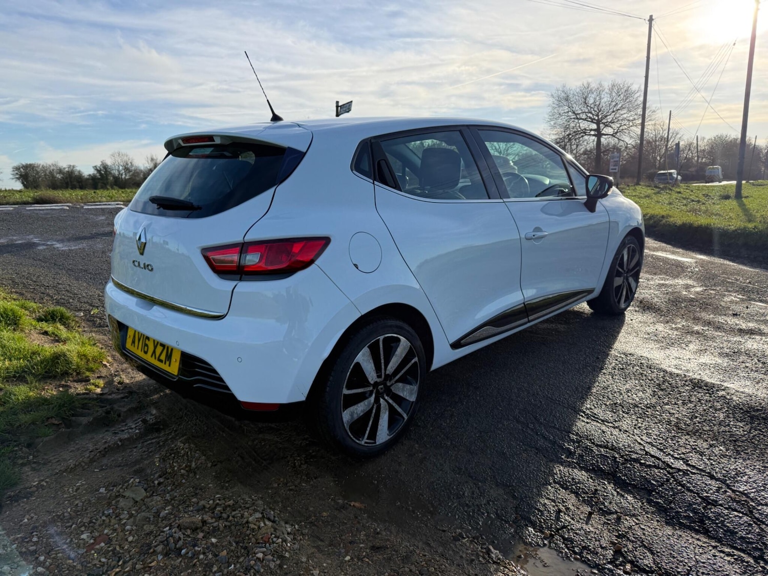 Used Renault Clio 2016 for sale - 76913470: Photo 46