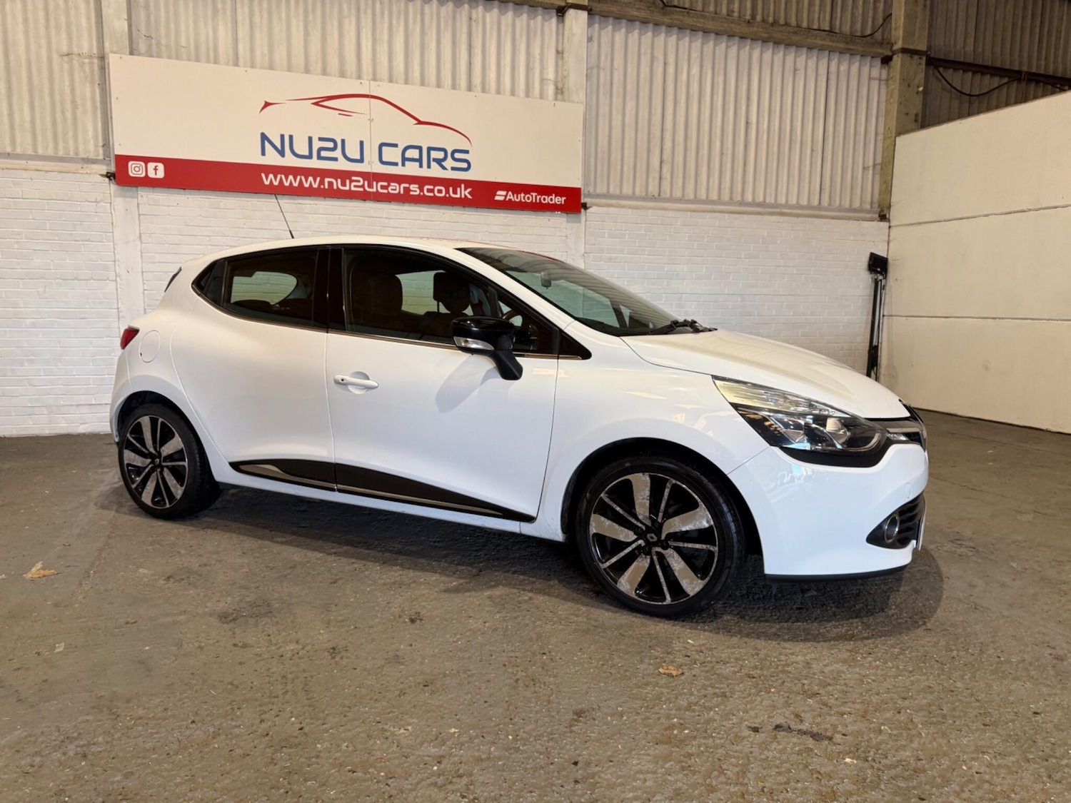 Used Renault Clio 2016 for sale - 76913470: Photo 9