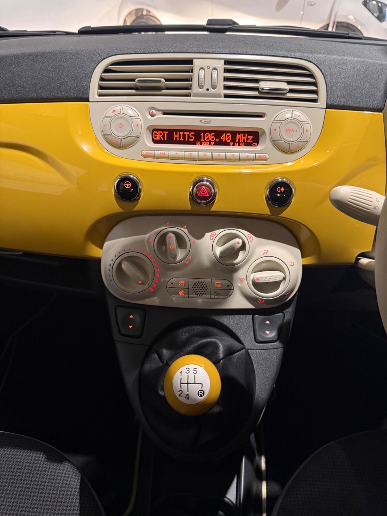 Used Fiat 500 2014 for sale - 77411327: Photo 34