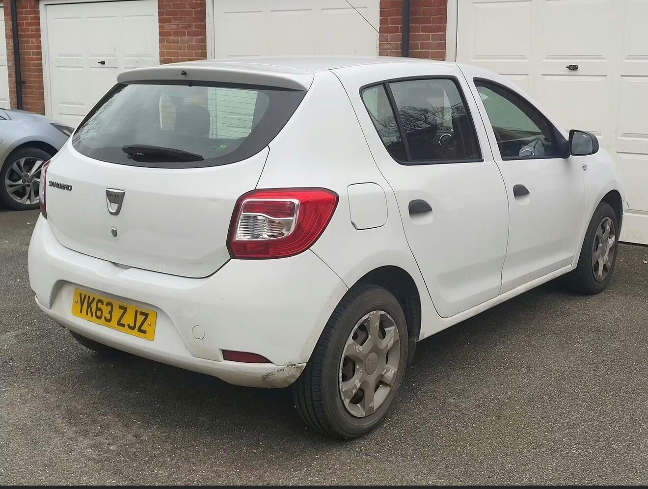 Used Dacia Sandero 2013 for sale - 77737400: Photo 4