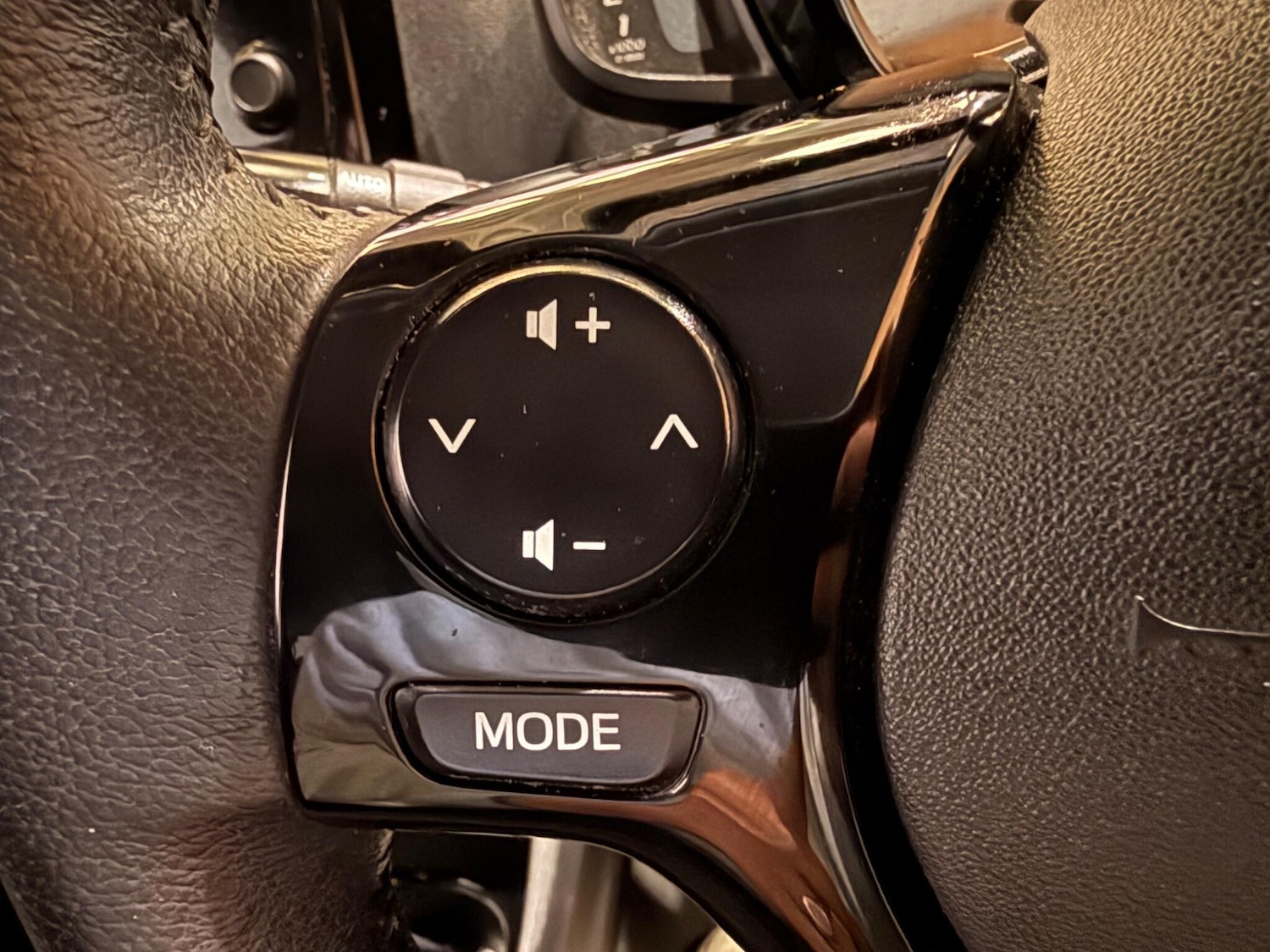 Used Peugeot 108 2016 for sale - 77958078: Photo 31