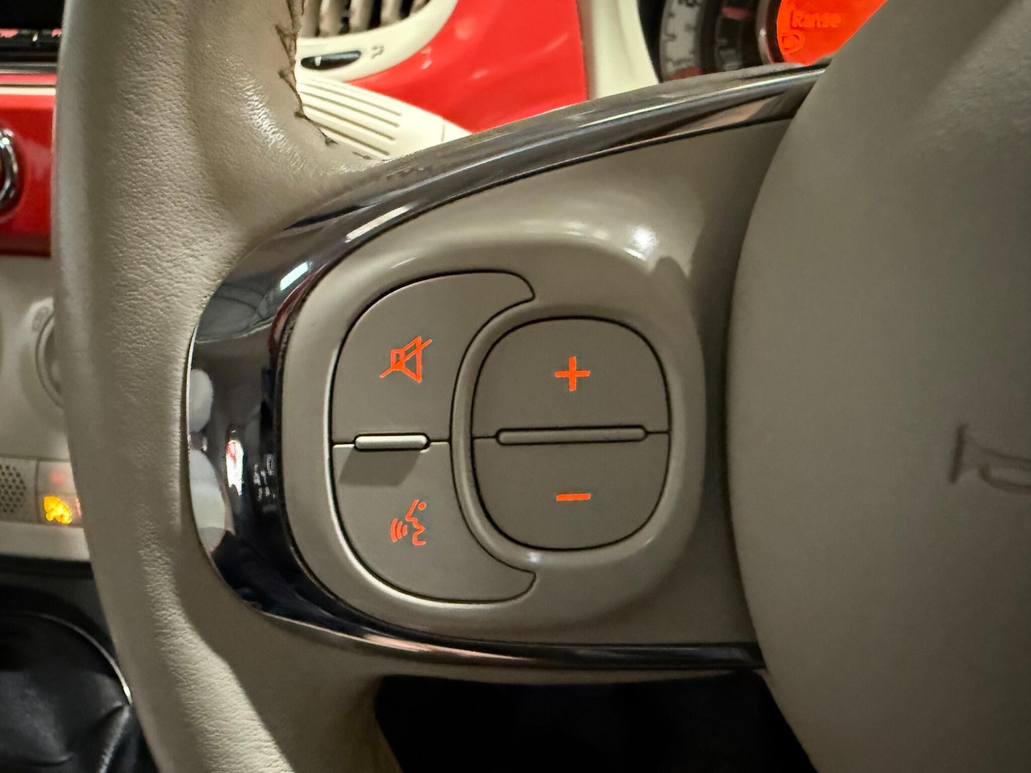 Used Fiat 500 2016 for sale - 76926045: Photo 28