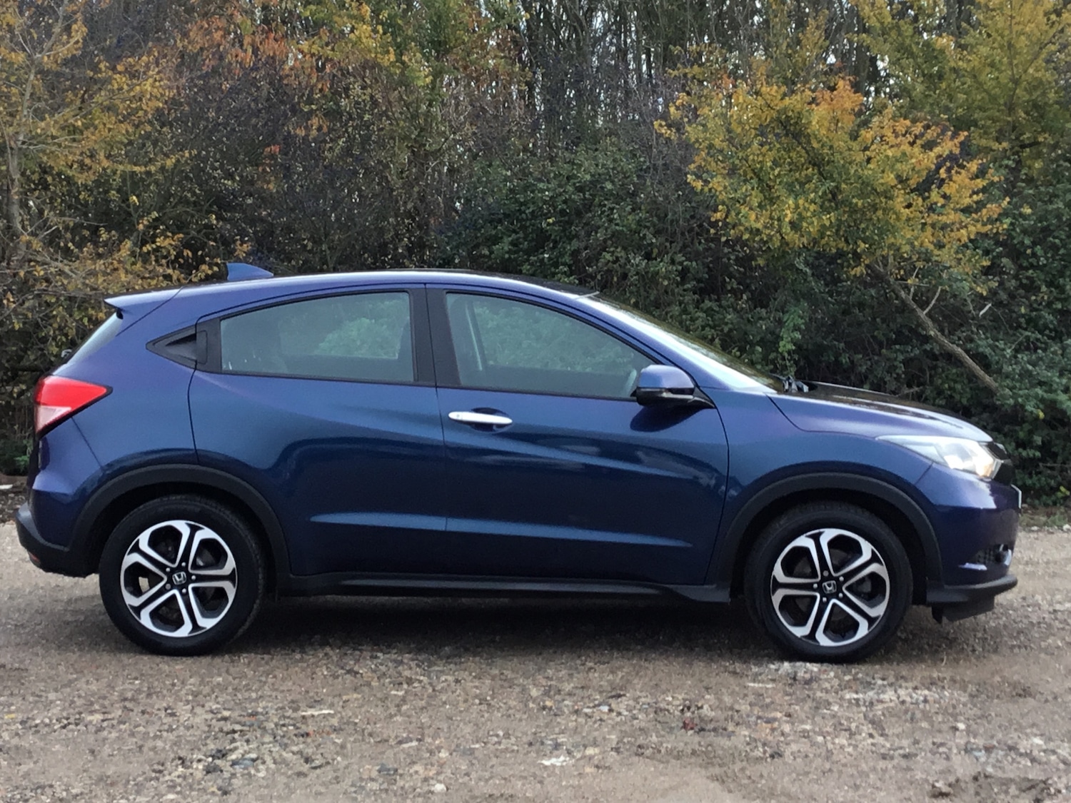 Used Honda HR-V 2017 for sale - 76761955: Photo 4