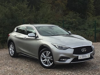 Used Infiniti Q30 2016 for sale - 79813870: Photo