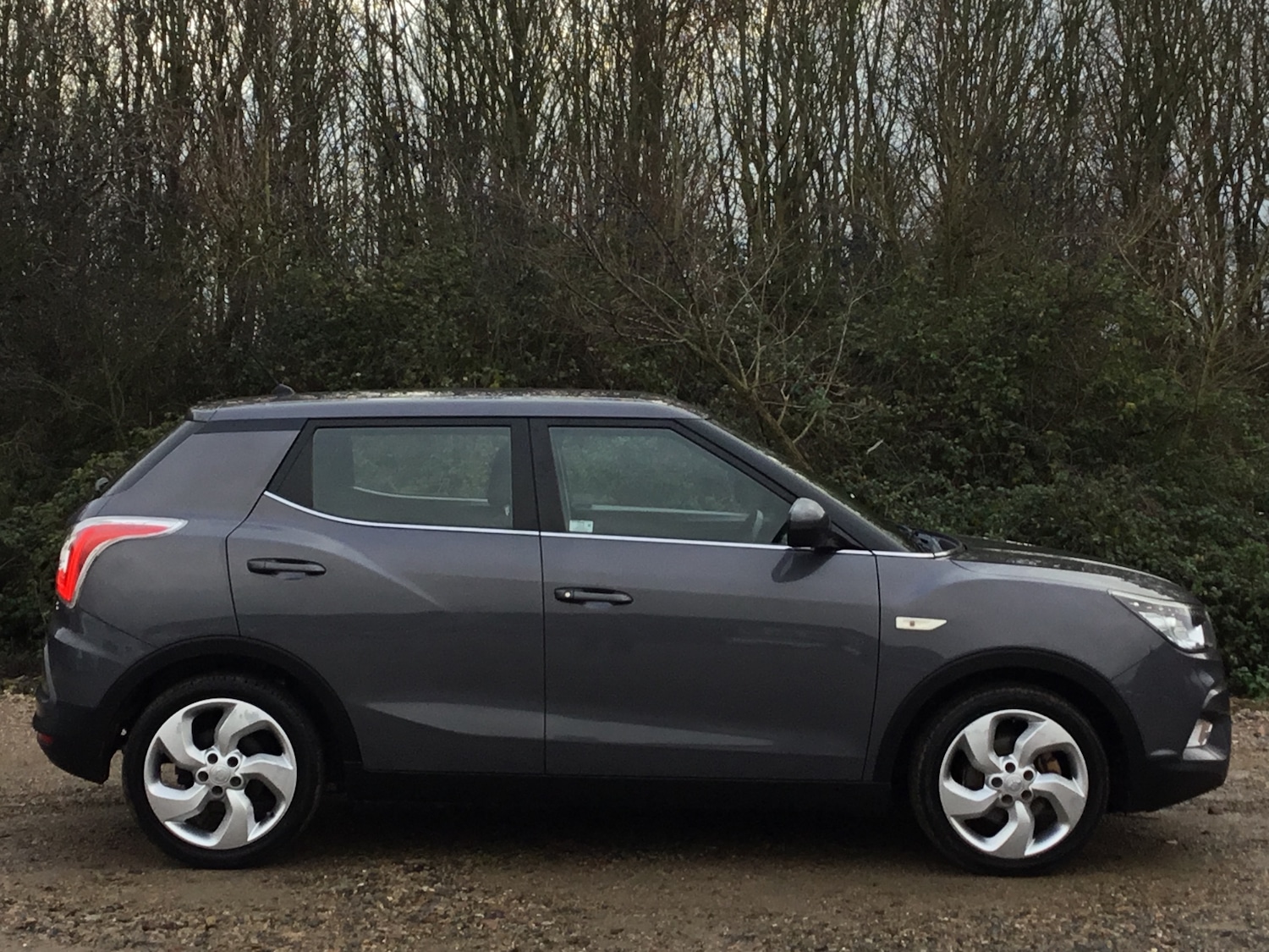 Used Ssangyong Tivoli 2017 for sale - 77077207: Photo 4