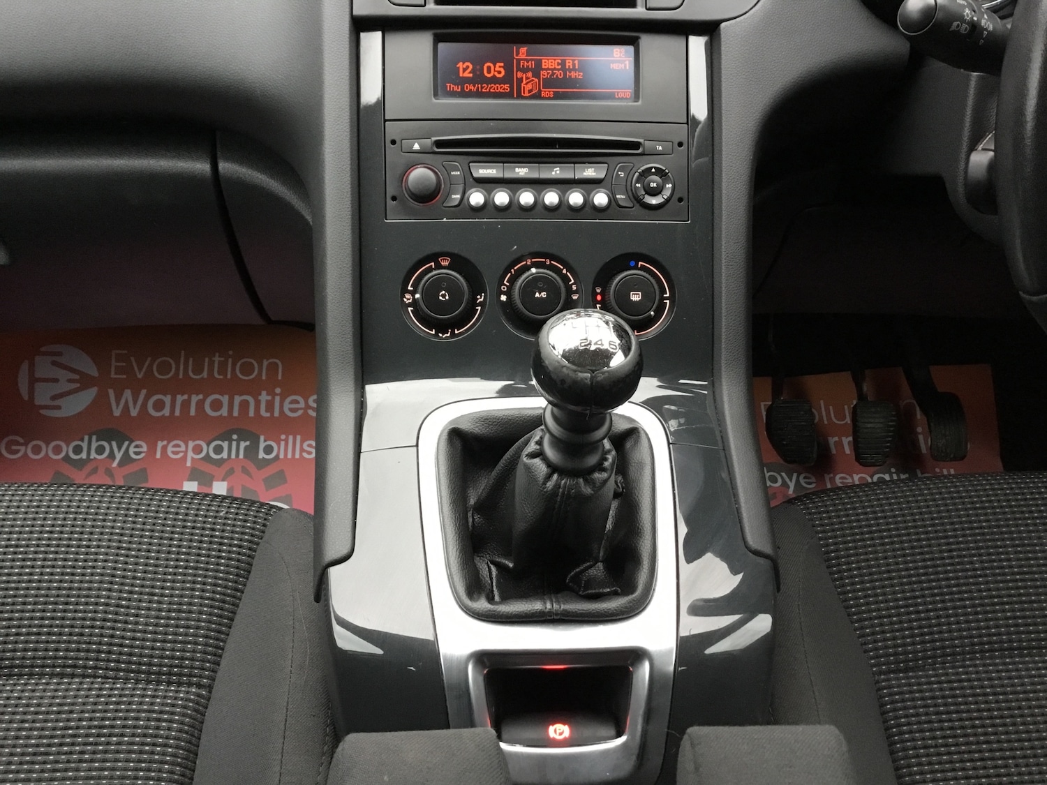 Used Peugeot 5008 2015 for sale - 77245324: Photo 17