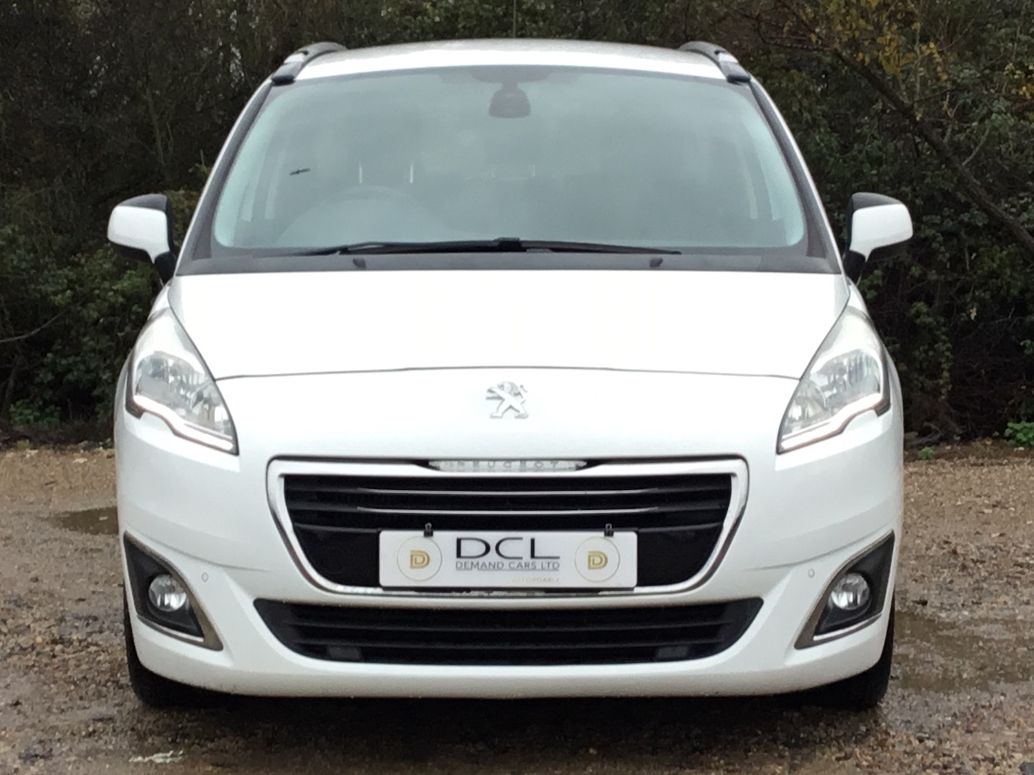 Used Peugeot 5008 2015 for sale - 77245324: Photo 2