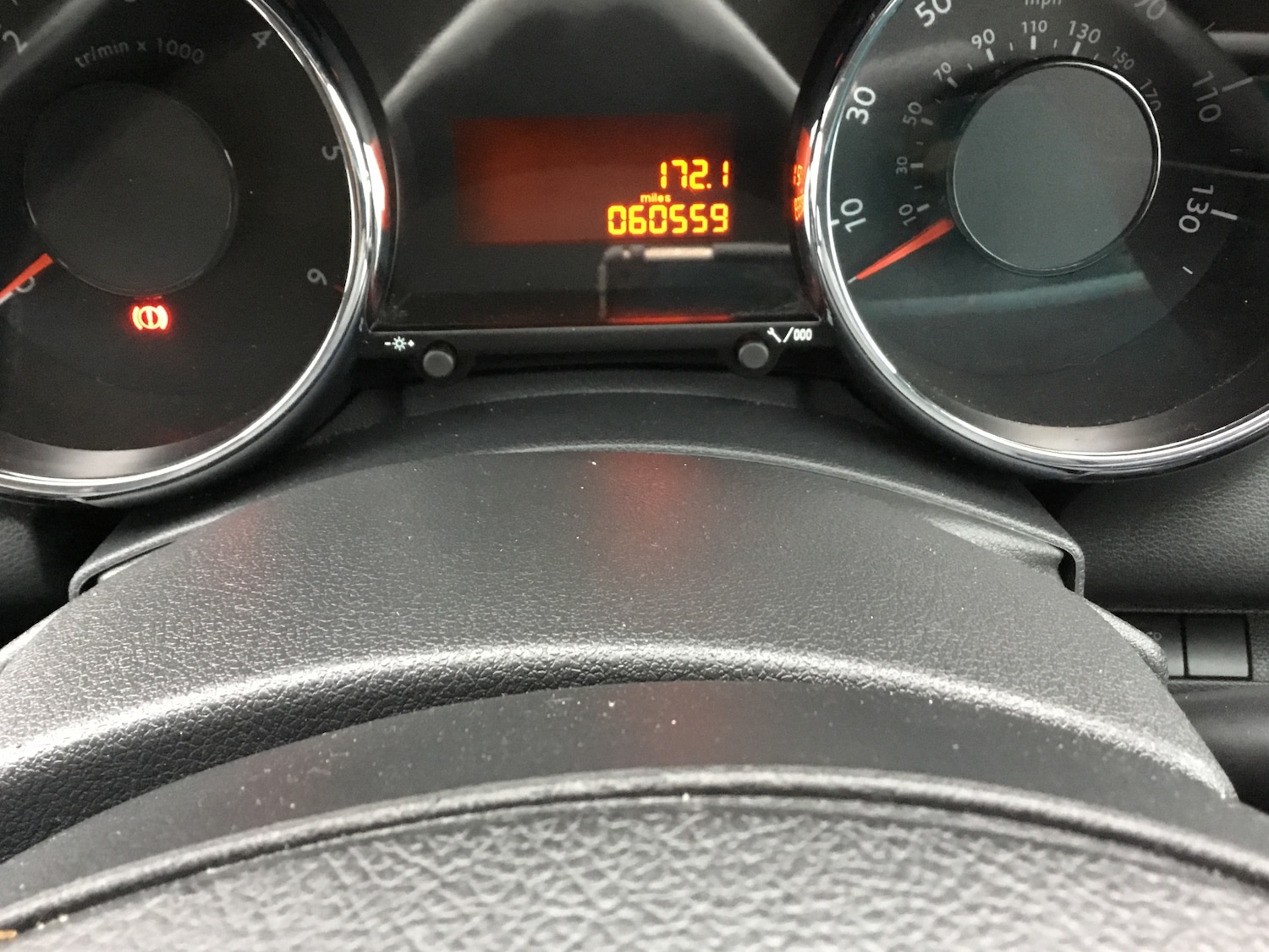 Used Peugeot 5008 2015 for sale - 77245324: Photo 24